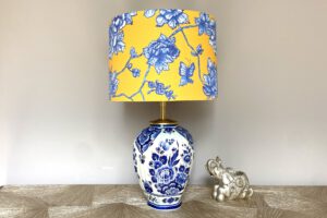 Tafellamp Delftsblauwe Lamp met Bloemen handbeschilderd Blauw - Wit Design Lauren S